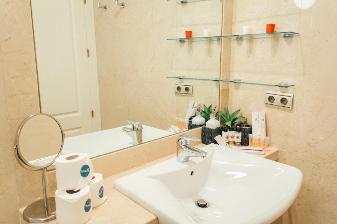Appartement Comfortable Duplex- 1bd 2bth- Dean Miranda *