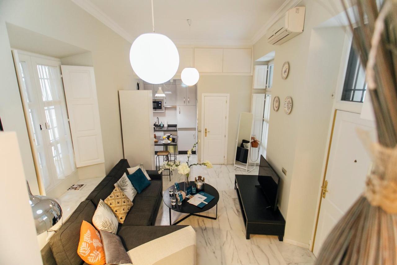 Comfortable Duplex- 1bd 2bth- Dean Miranda Appartement *